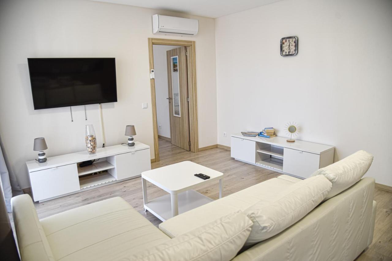 Apartamento Elegante Com Garagem E Piscina Na Praia Da Rocha ポルティマン エクステリア 写真