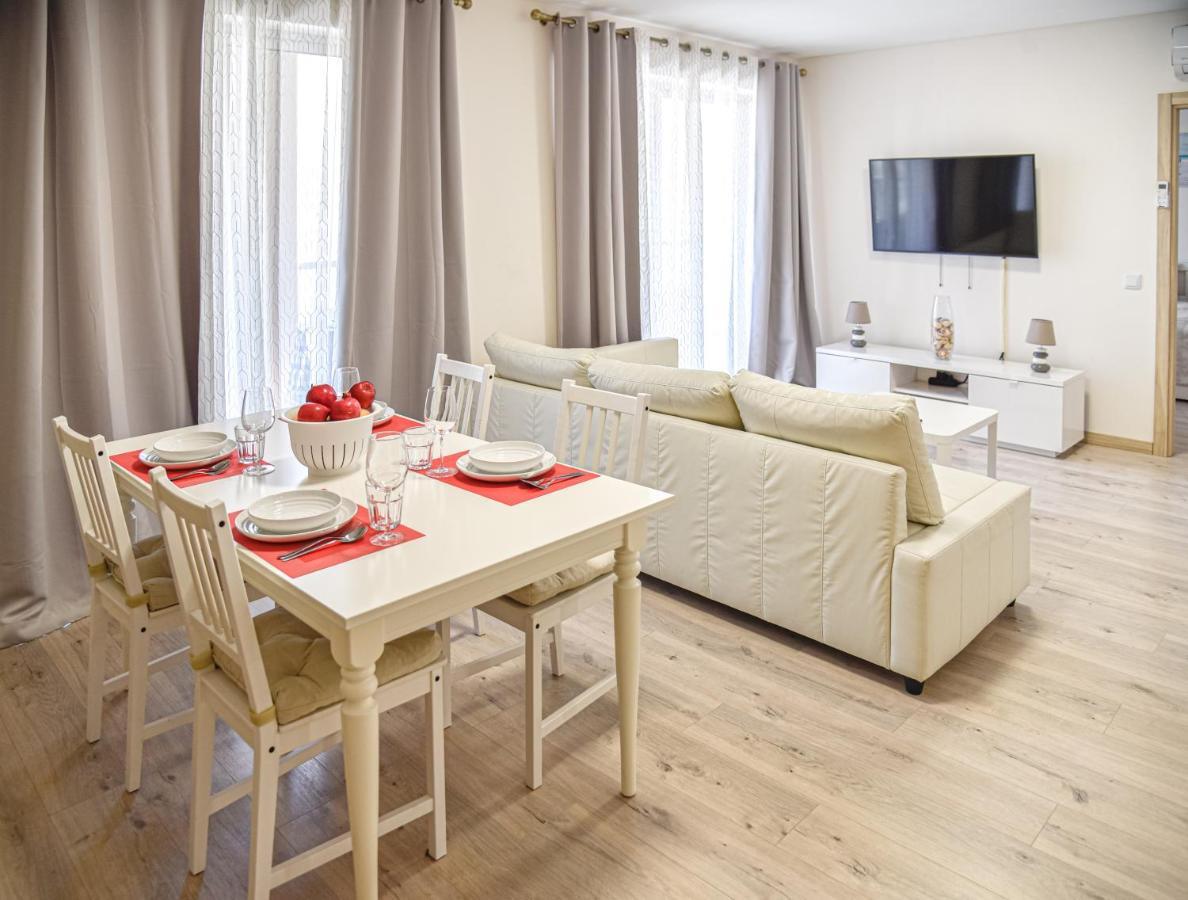 Apartamento Elegante Com Garagem E Piscina Na Praia Da Rocha ポルティマン エクステリア 写真