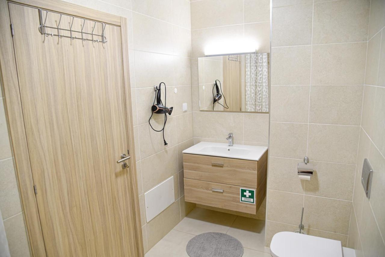 Apartamento Elegante Com Garagem E Piscina Na Praia Da Rocha ポルティマン エクステリア 写真